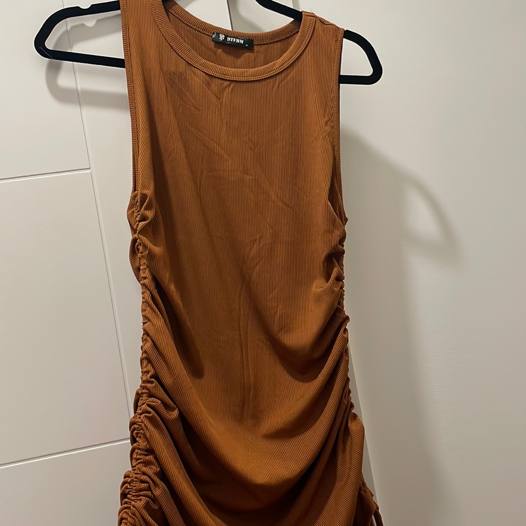 Medium Basic Brown Adjustable Dress